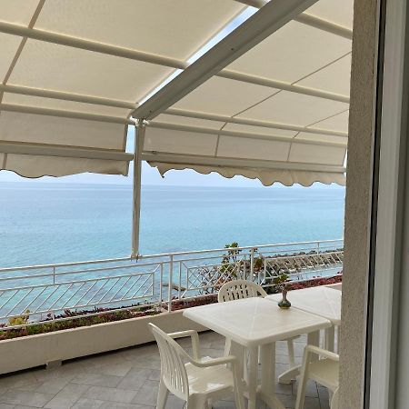 Villa Laura - Sul Mare 皮佐 外观 照片
