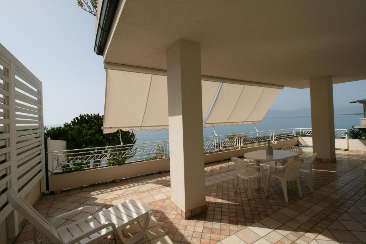 Villa Laura - Sul Mare 皮佐 外观 照片