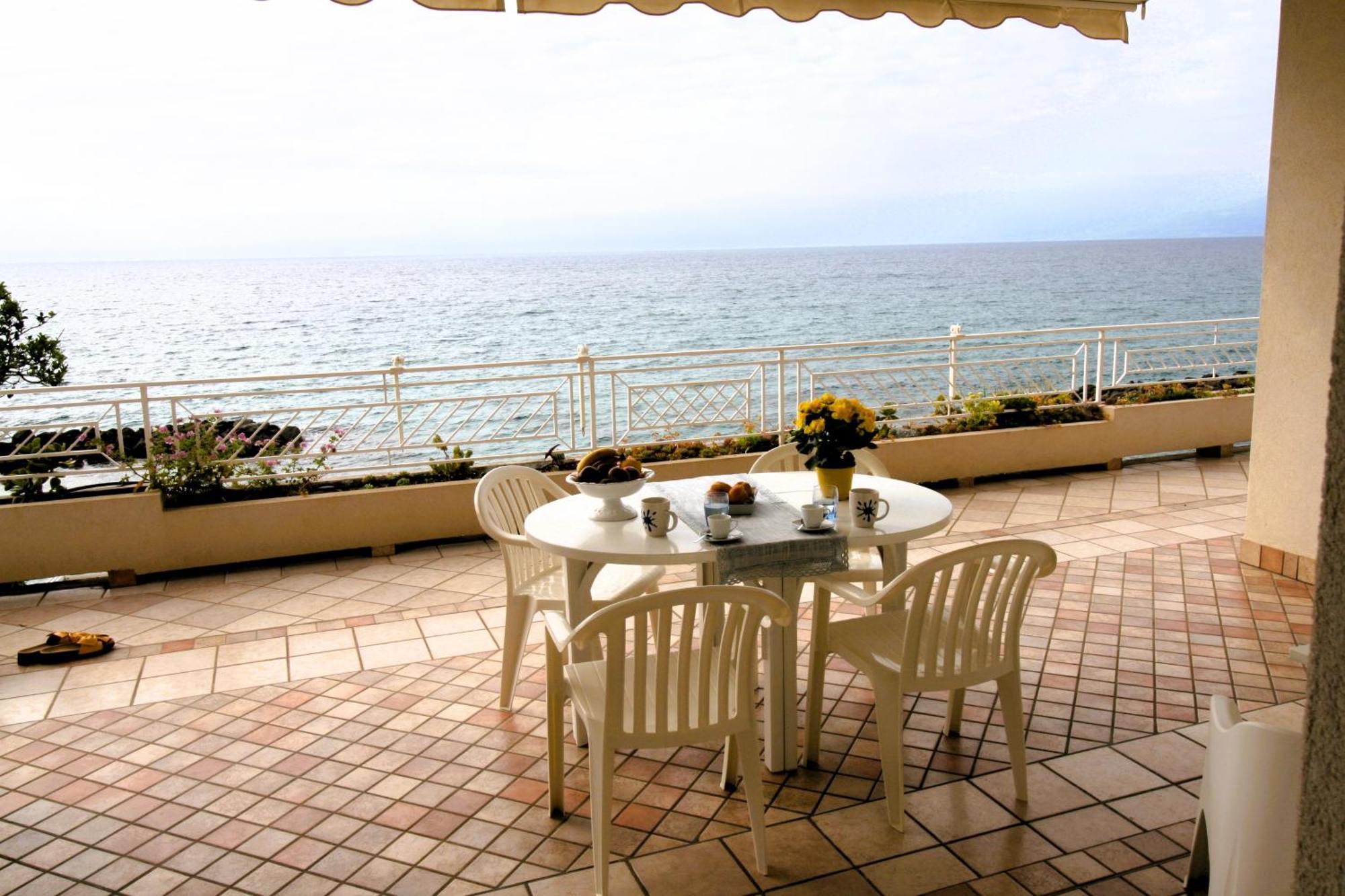 Villa Laura - Sul Mare 皮佐 外观 照片