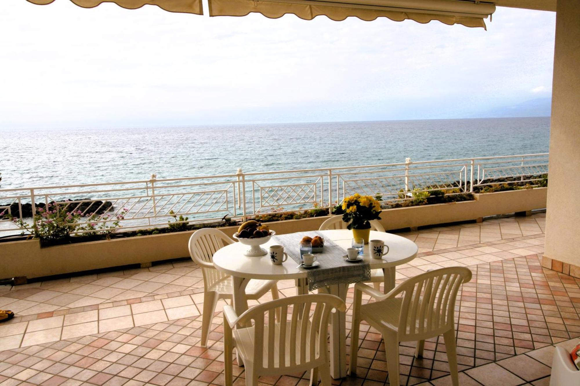 Villa Laura - Sul Mare 皮佐 外观 照片