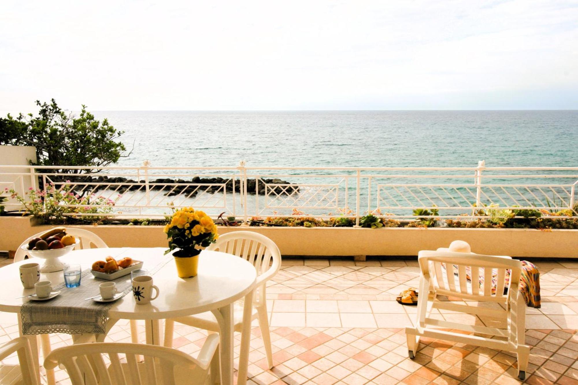 Villa Laura - Sul Mare 皮佐 外观 照片