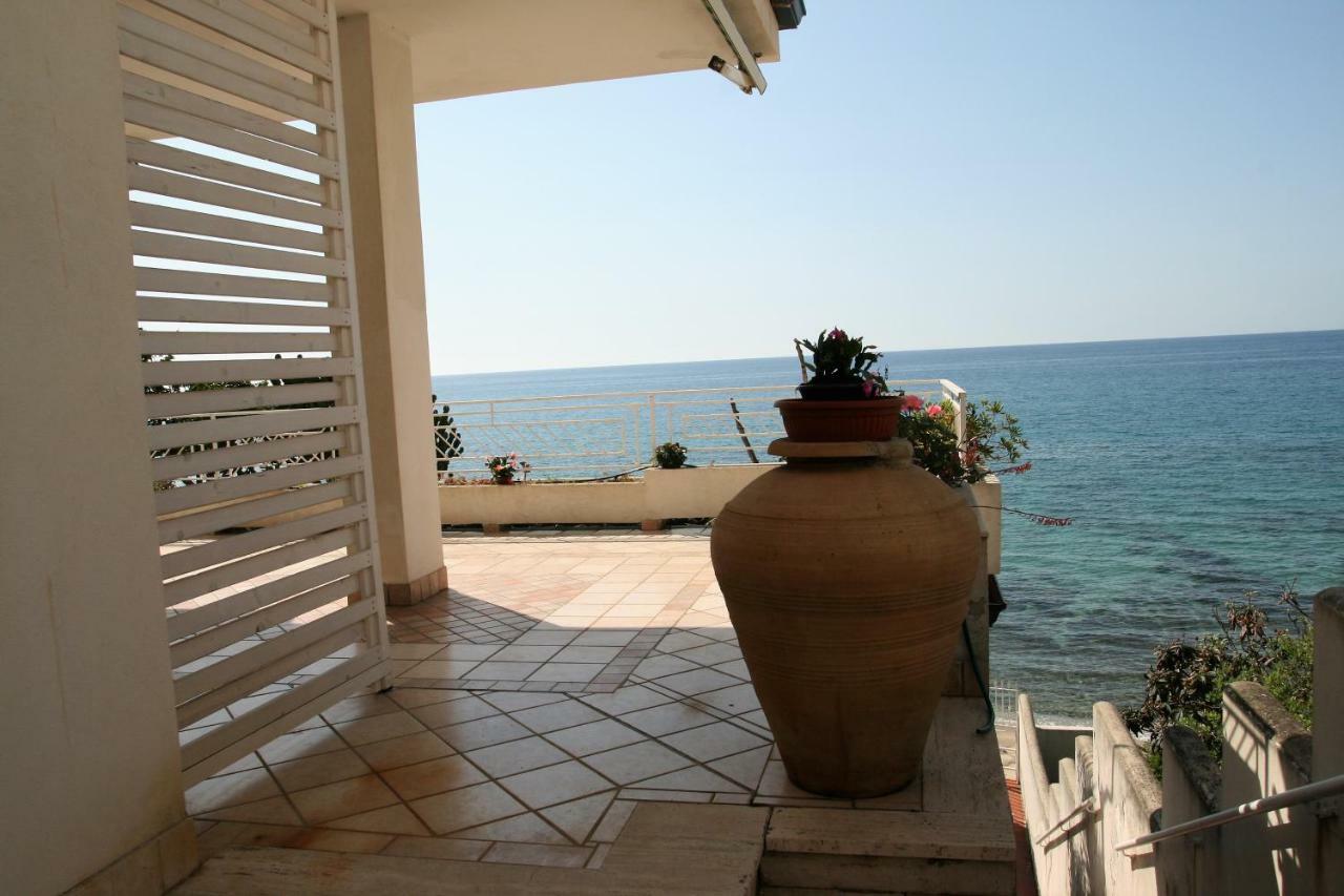 Villa Laura - Sul Mare 皮佐 外观 照片