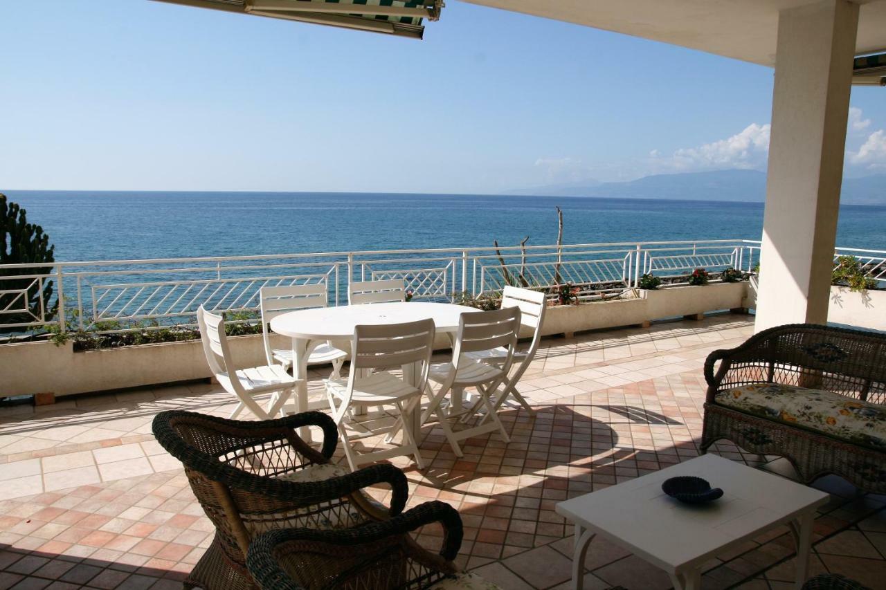 Villa Laura - Sul Mare 皮佐 外观 照片